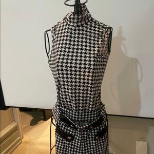 Chic Houndstooth Sleeveless Pant suit